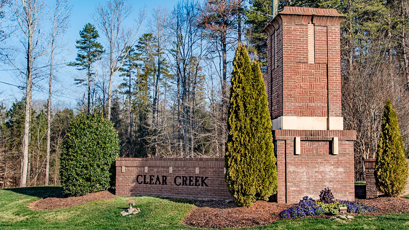 Clear-Creek-monument-sign
