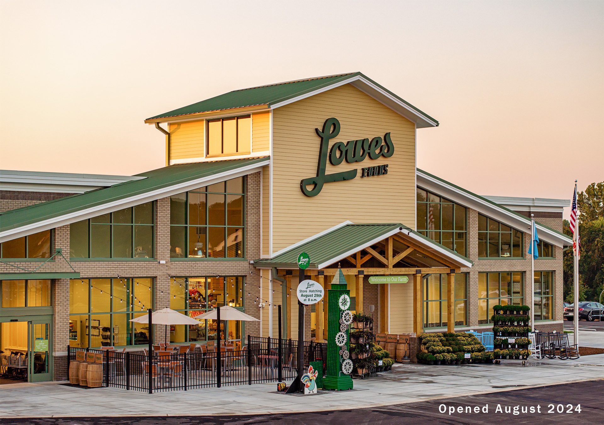 Lowes Foods at Christenbury Village