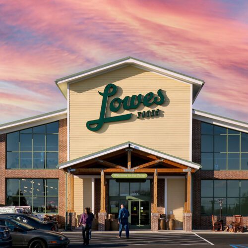 Simpsonville Lowes Foods grocery storefront with beautiful sky in background