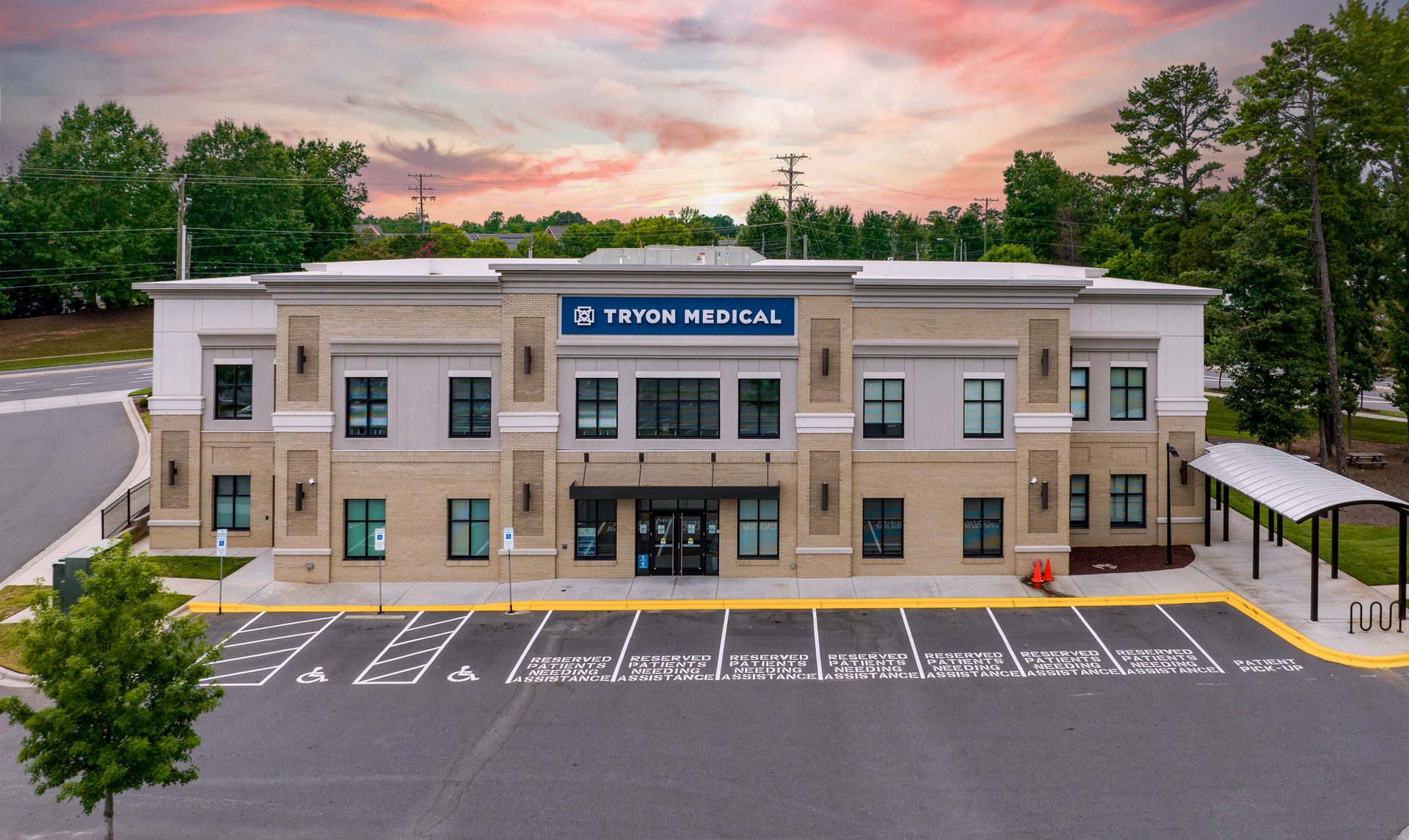 Marvin Crossing Tryon Medical Partners exterior building Tryon Medical Partners daytime