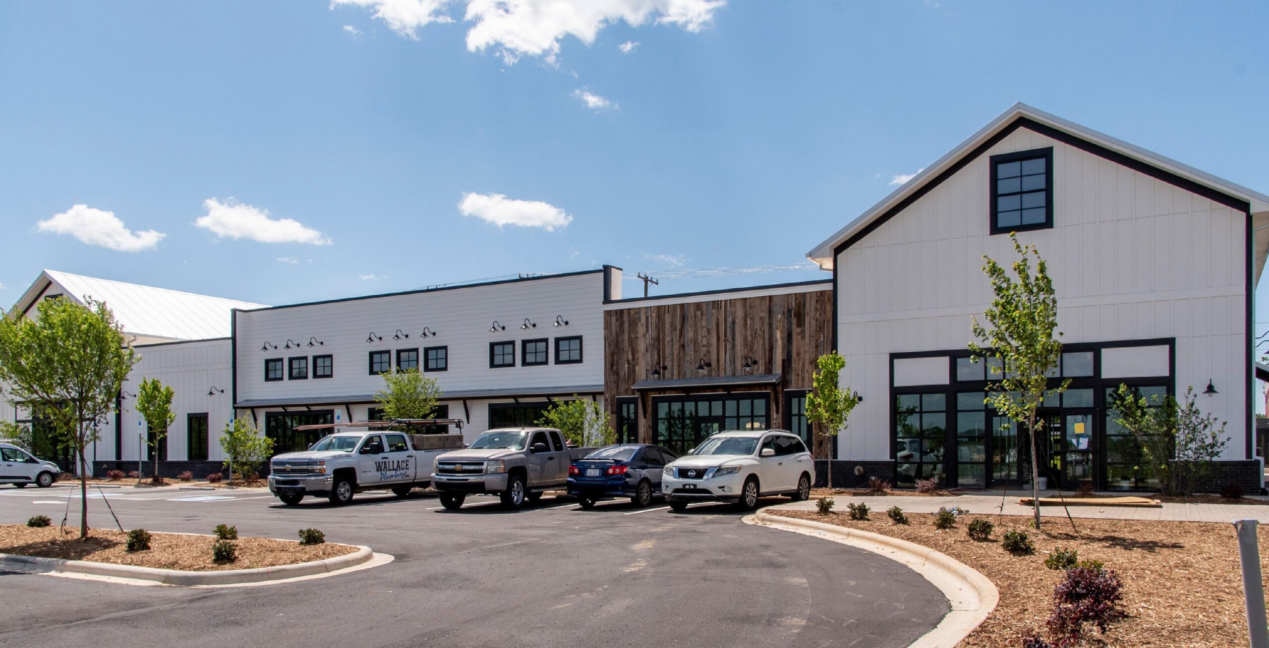 Farmington-Shops Exterior