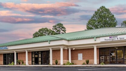 Pinnacle Medical Park-Outside Front of building