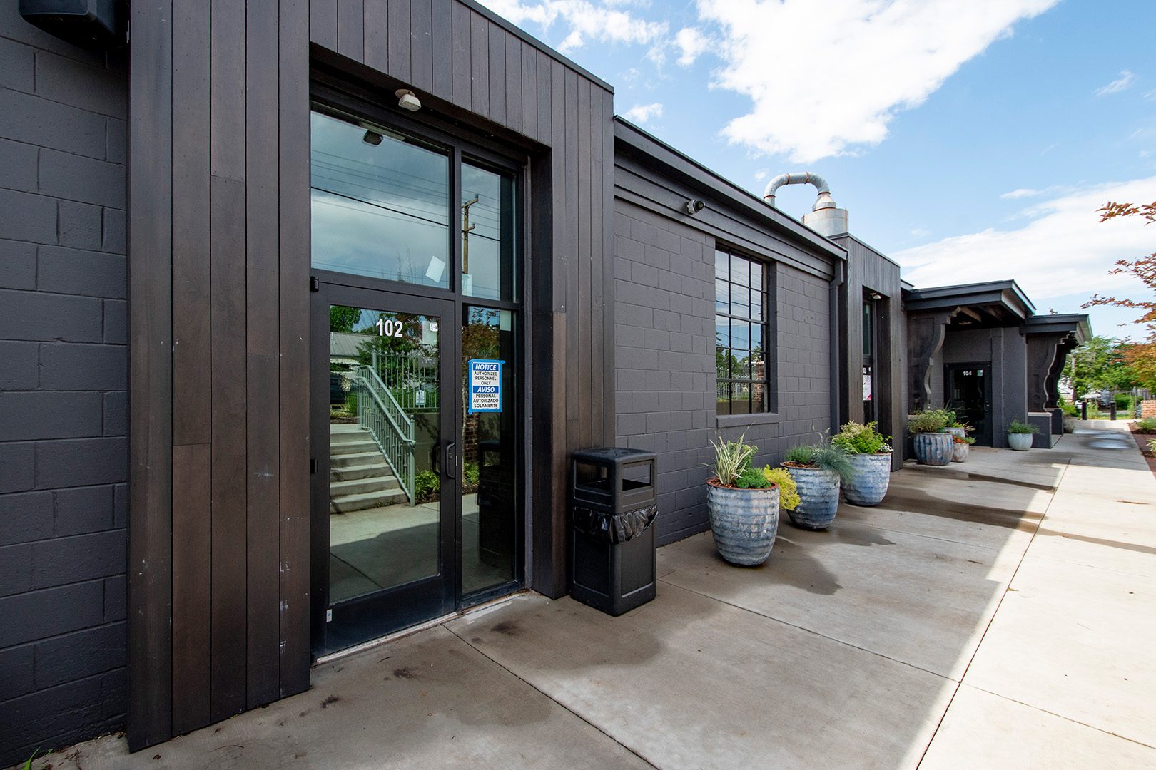 Nations Crossing LoSo exterior retail available for lease