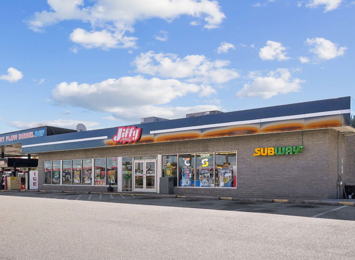 Shell Gas station/Jiffy Mart Convenience and Subway Store