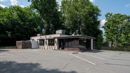 1109 Morningside Dr Exterior