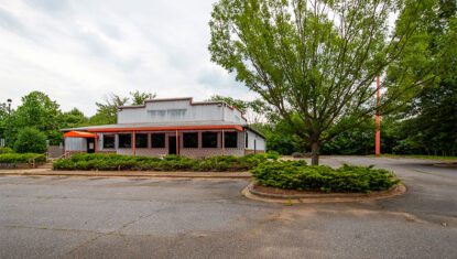 Freestanding-2nd-Gen.-Restaurant-Cover