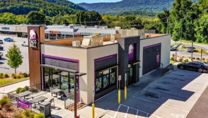 Taco Bell restaurant in Columbus North Carolina exterior
