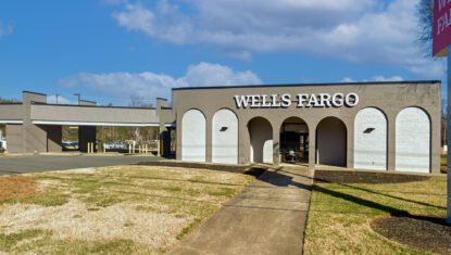 2610 W. Sugar Creek Rd Exterior