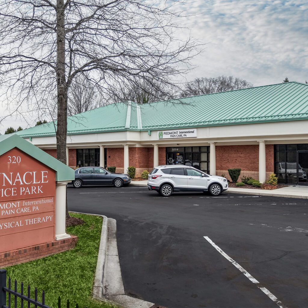 320 Jake Alexander MOB investment office building property