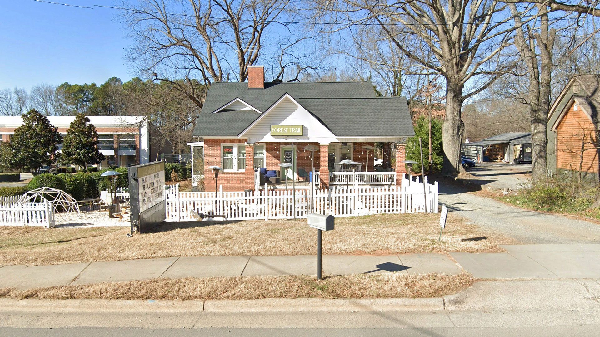 7201-Matthews-Mint-Hill-Rd-1