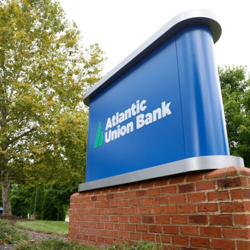 Atlantic Union Bank monument sign