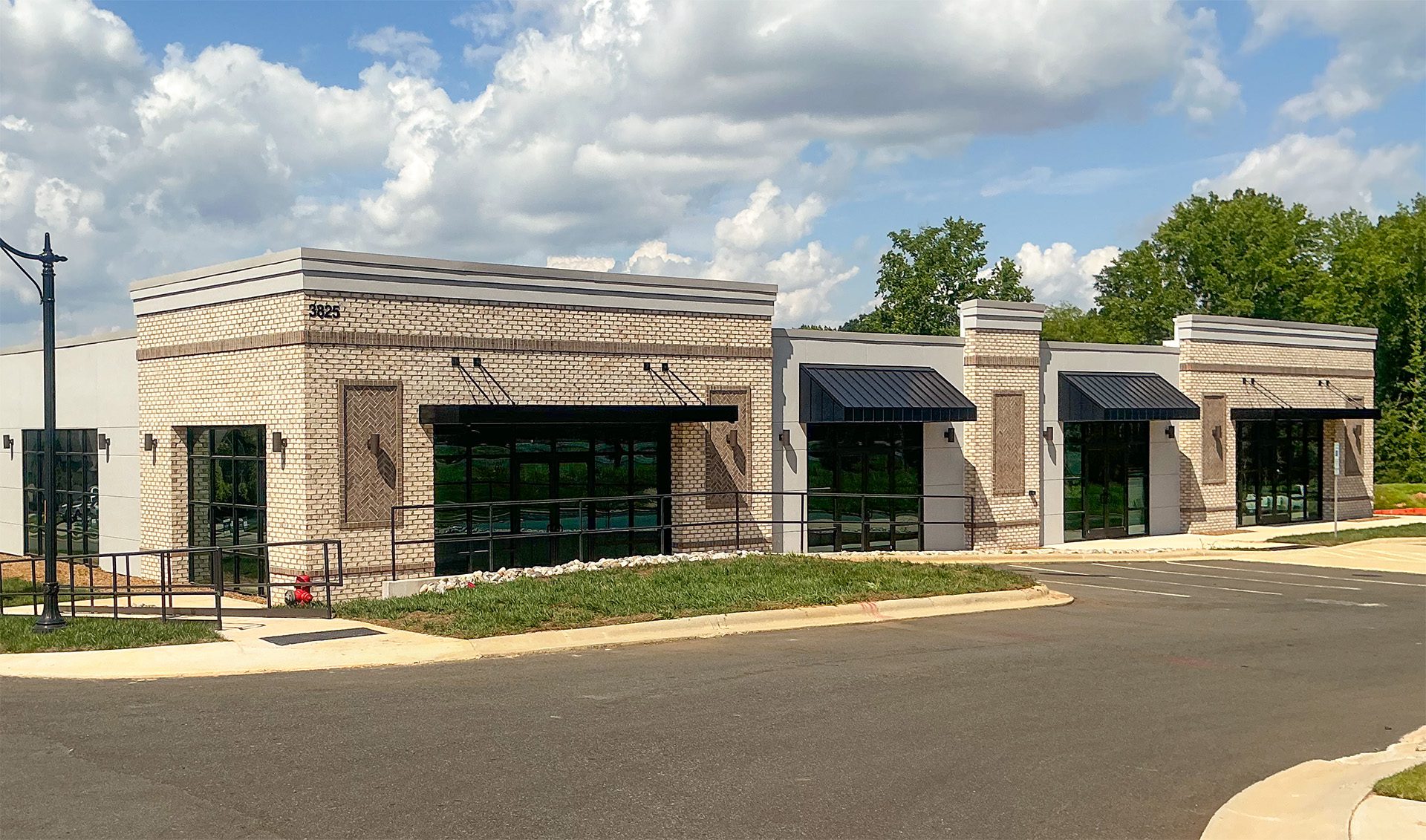 Cramerton MOB on New Hope Road exterior 1-story commercial building