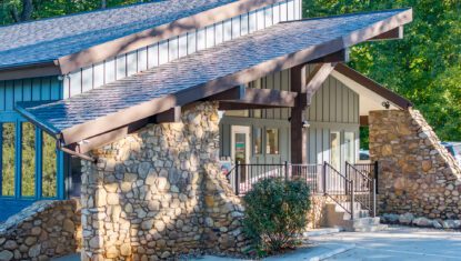 701 Hartness Rd Exterior